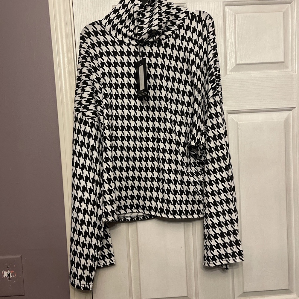 Houndstooth sweater